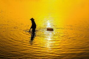 つみたてNISAだけでは足りない資産形成の方法は？