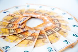 老後資金をNISAやiDeCoで増やす方法は？貯金ゼロでも大丈夫！
